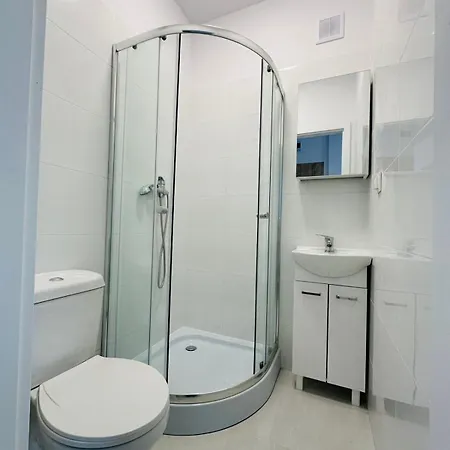 Ministudio Wlochy, Lotnisko Chopina , Blu * ורשה