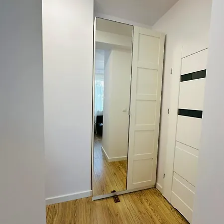 דירה Ministudio Wlochy, Lotnisko Chopina , Blu *