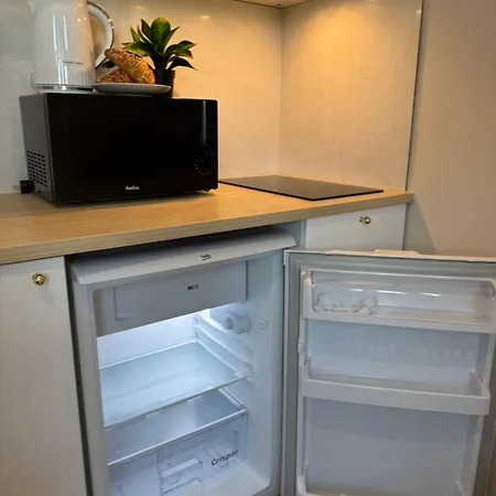 Ministudio Wlochy, Lotnisko Chopina , Blu * ורשה